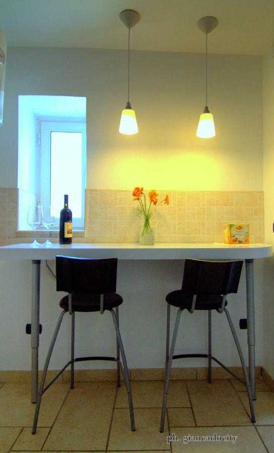 Bed and Breakfast Spicchi Di Sole à Naples Extérieur photo
