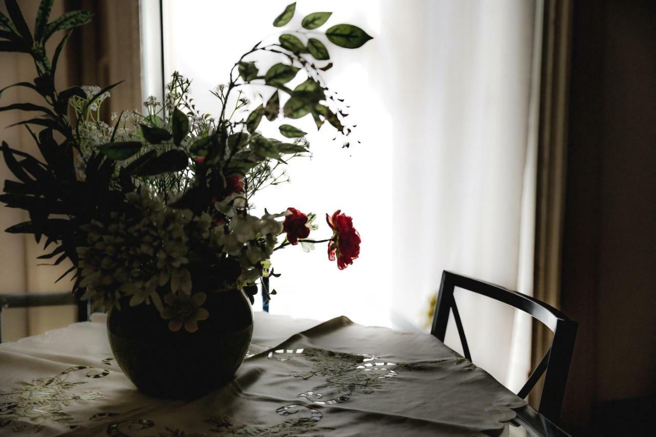 Bed and Breakfast Spicchi Di Sole à Naples Extérieur photo